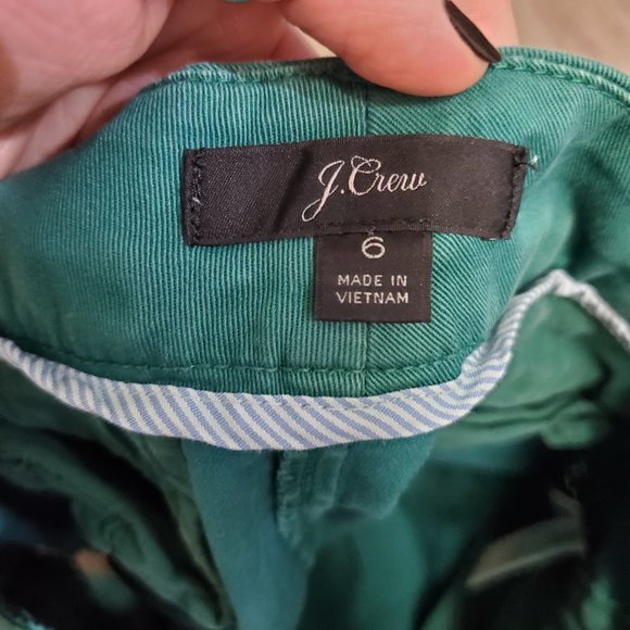 J Crew emerald green chino shorts, 5 inch inseam. - Picture 5 of 7